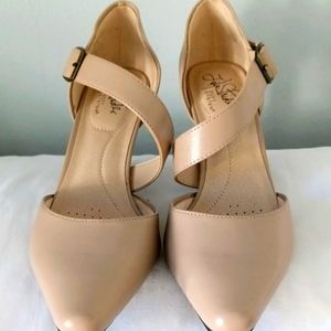 Life stride soft system heels